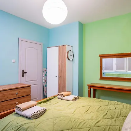 Апартамент Life In Colours - Artistic 1bd *