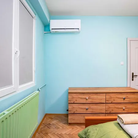 Life In Colours - Artistic 1bd Апартамент