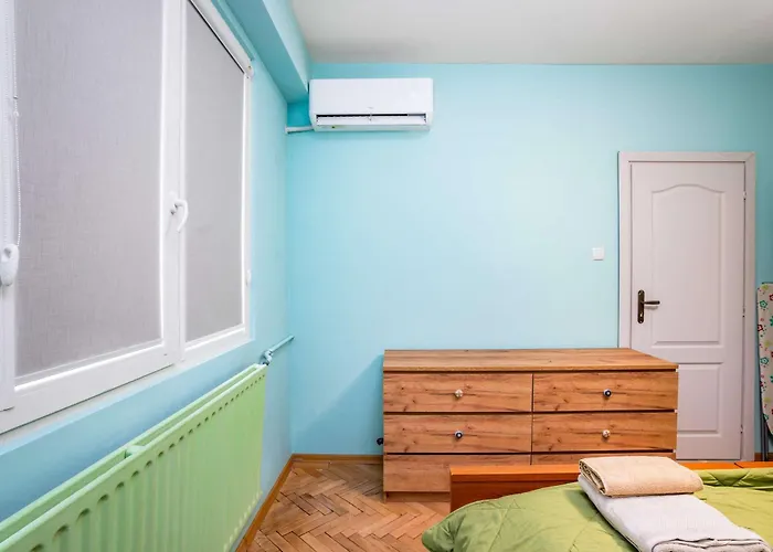 Life In Colours - Artistic 1bd Апартамент