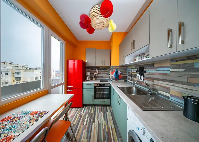 Апартамент Life In Colours - Artistic 1bd